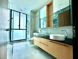 Belgravia Ace (D28), Terrace #570418771